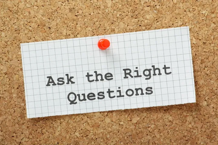 50 Effective Questions for Interviewing Physicians