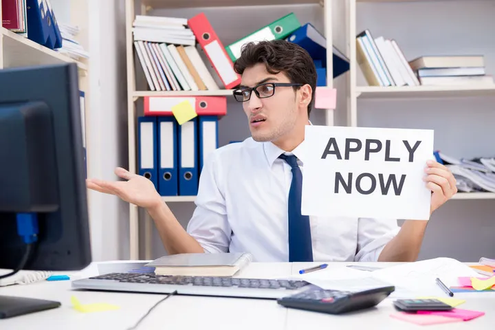 Physician Recruiting in the "Off Season"